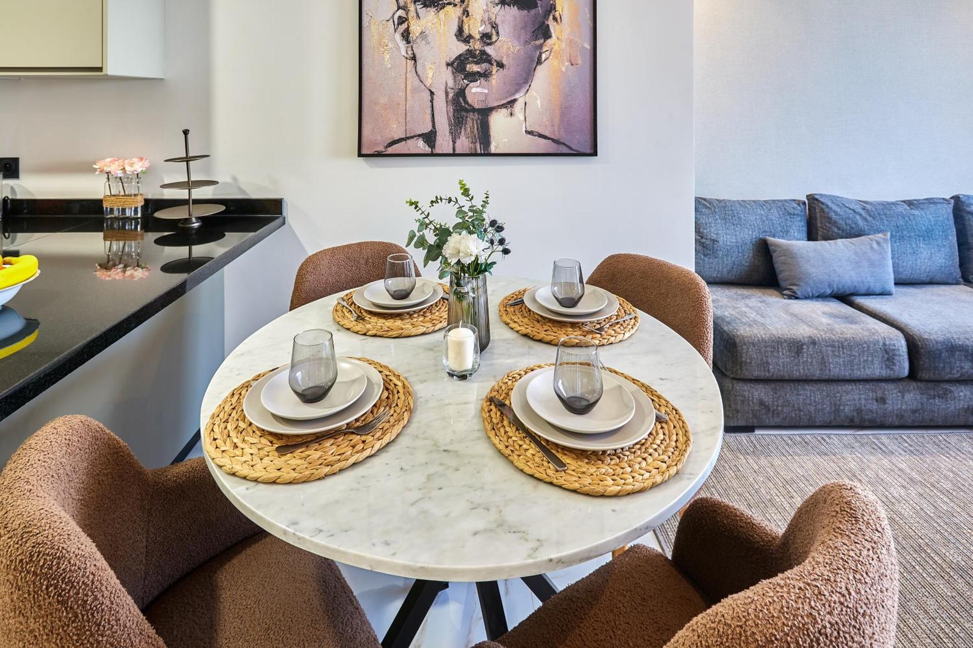 Sleek And Modern 2-Bed Unit In Downtown Casa Apartment Casablanca Ngoại thất bức ảnh