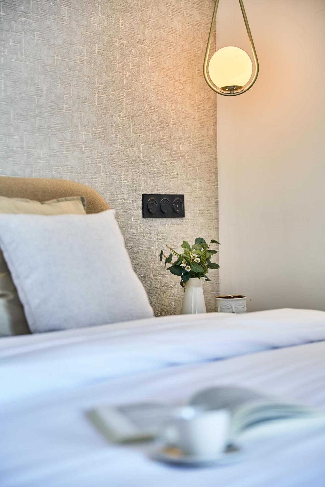 Sleek And Modern 2-Bed Unit In Downtown Casa Apartment Casablanca Ngoại thất bức ảnh
