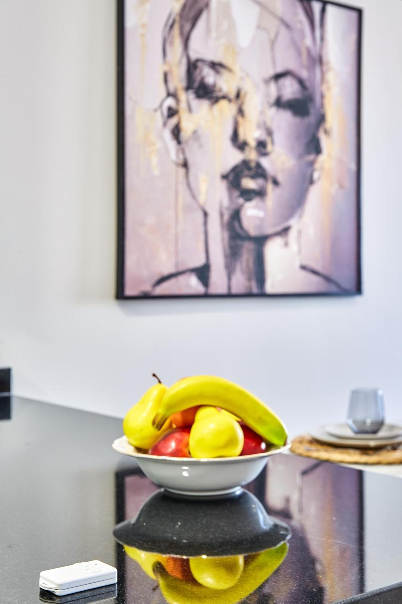 Sleek And Modern 2-Bed Unit In Downtown Casa Apartment Casablanca Ngoại thất bức ảnh